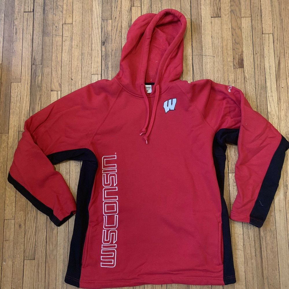 Columbia NCAA Wisconsin Badgers Fleece Hoodie